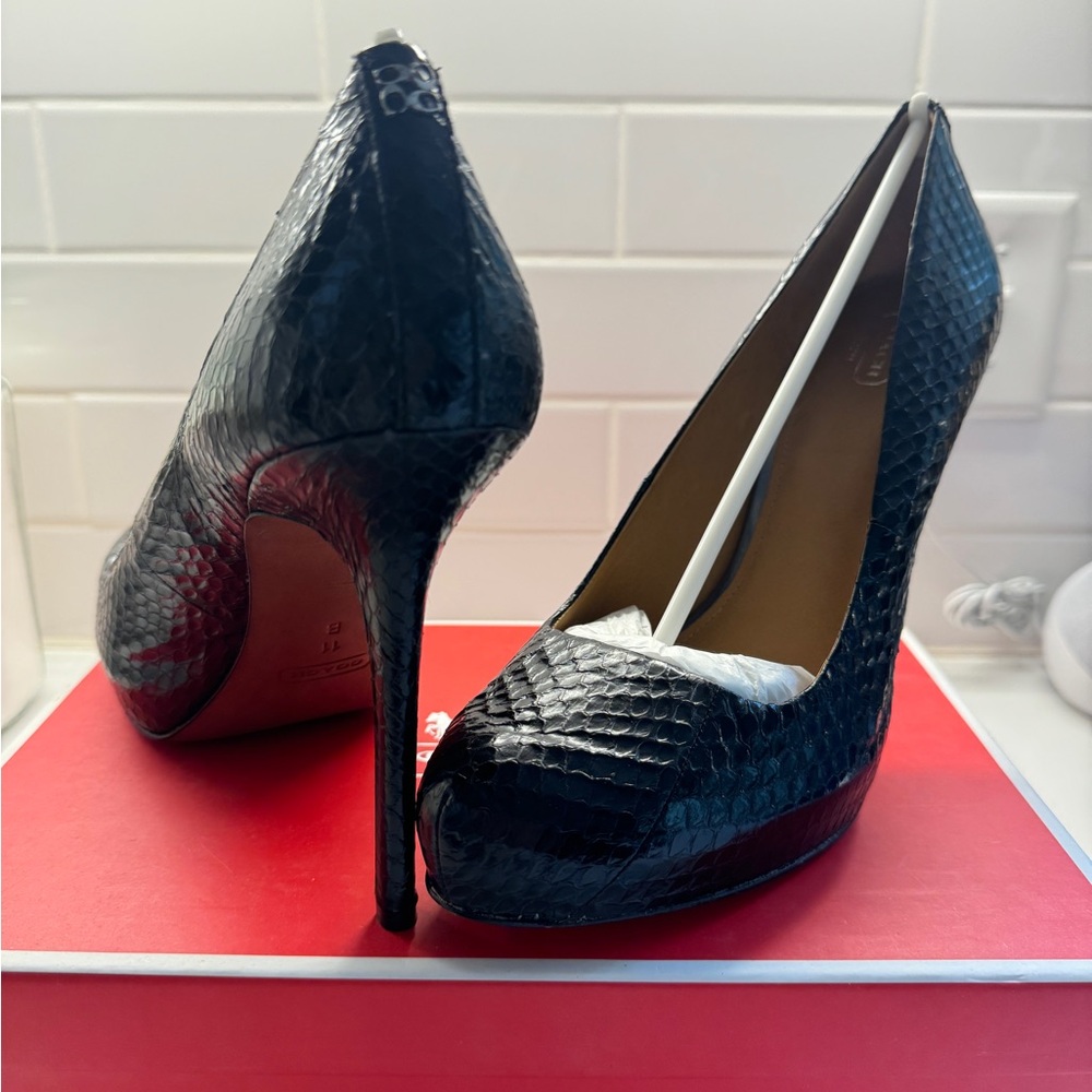 Coach Kristina Gloss Snake Black Stilettos 11.0